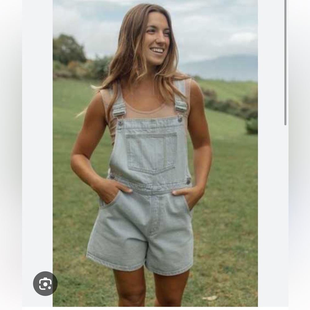Neuflora Portland short overalls size Small - Light Wash Denim